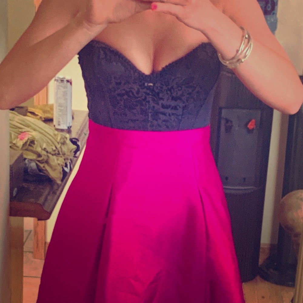Meet your Posher, Laura